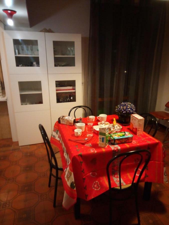 דירות סקנדיצ'י Casa Venturi מראה חיצוני תמונה